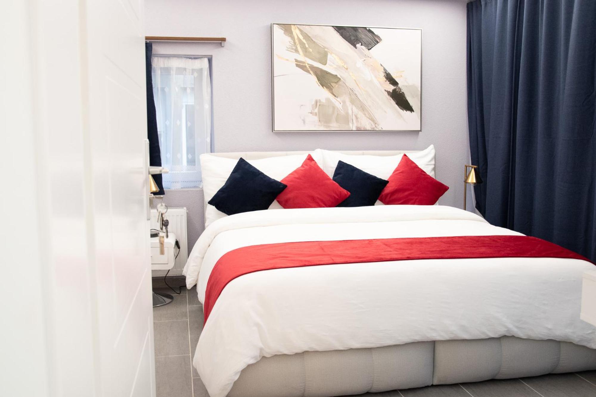 Guest Rooms Diamant Biel/Bienne Exteriör bild